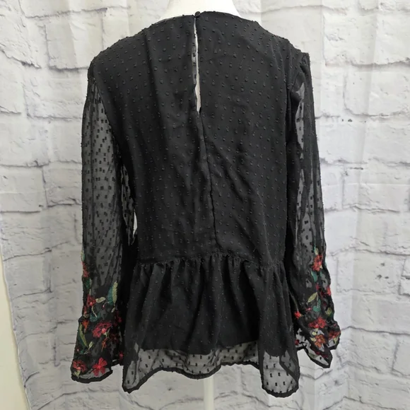 American Eagle Outfitters Peplum Top with Red Floral Embroidery Size Large - Picture 13 of 16